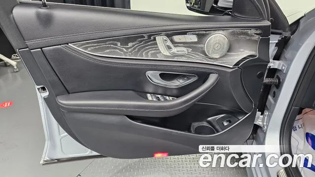 Mercedes-Benz E-Class E-класс W213 — Фото автомобиля 12