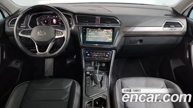 Volkswagen Tiguan — Фото автомобиля 7