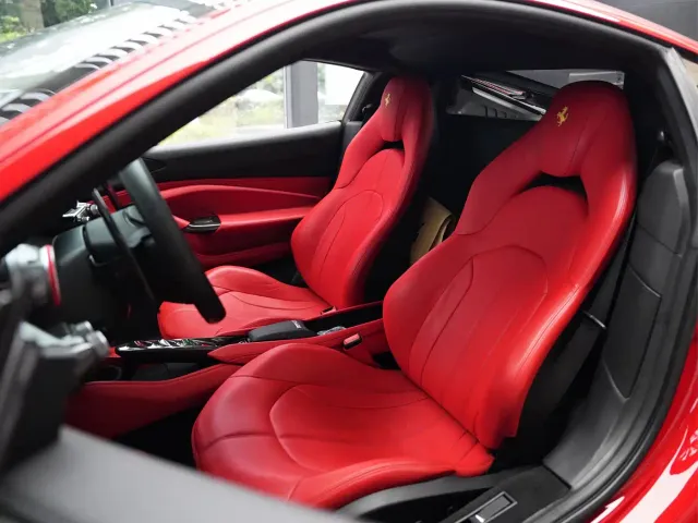 Ferrari F8 — Фото автомобиля 14
