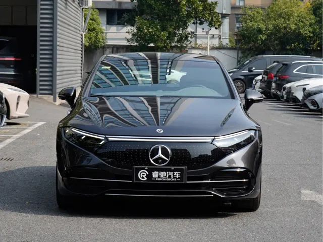 Mercedes-Benz EQS — Фото автомобиля 2