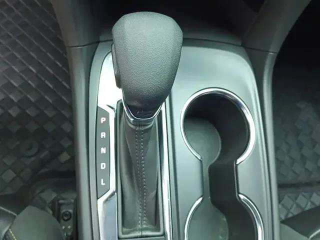 Chevrolet Equinox — Фото автомобиля 16