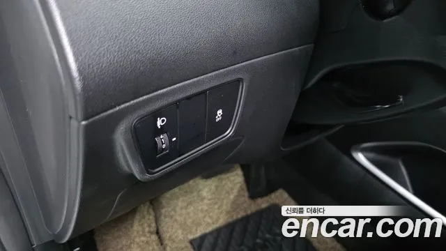 Hyundai Tucson Tucson (NX4) Бензин 1.6 турбо 2WD — Фото автомобиля 28