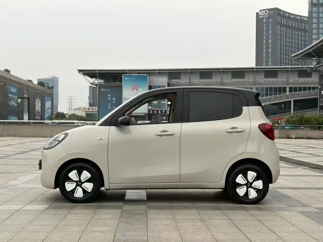 Wuling Hongguang Mini EV — Фото автомобиля 4