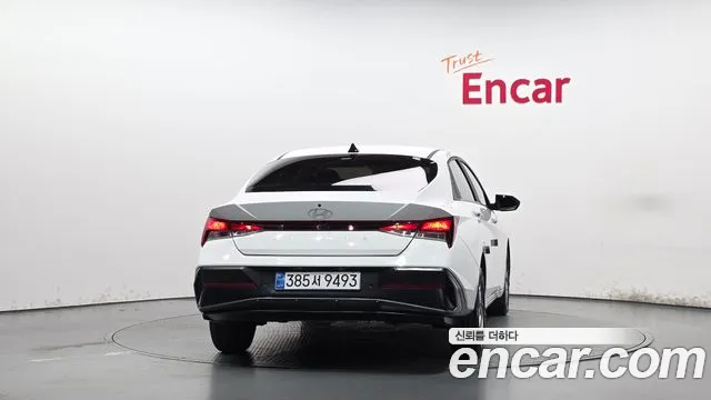 Hyundai Avante CN7 — Фото автомобиля 4