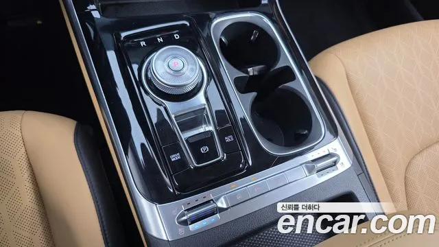 Kia Canival Carnival 4 поколение Бензин 9 мест Noblesse — Фото автомобиля 9