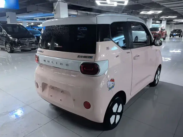 Wuling Hongguang Mini EV — Фото автомобиля 6