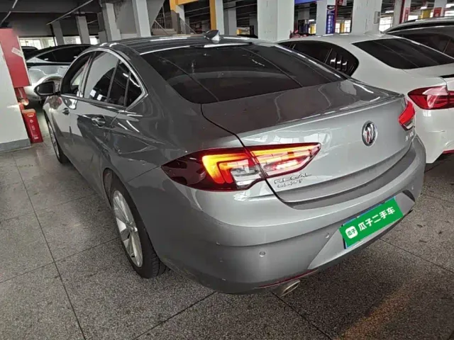 Buick Regal — Фото автомобиля 4