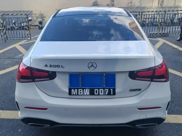 Mercedes-Benz A-Class — Фото автомобиля 5