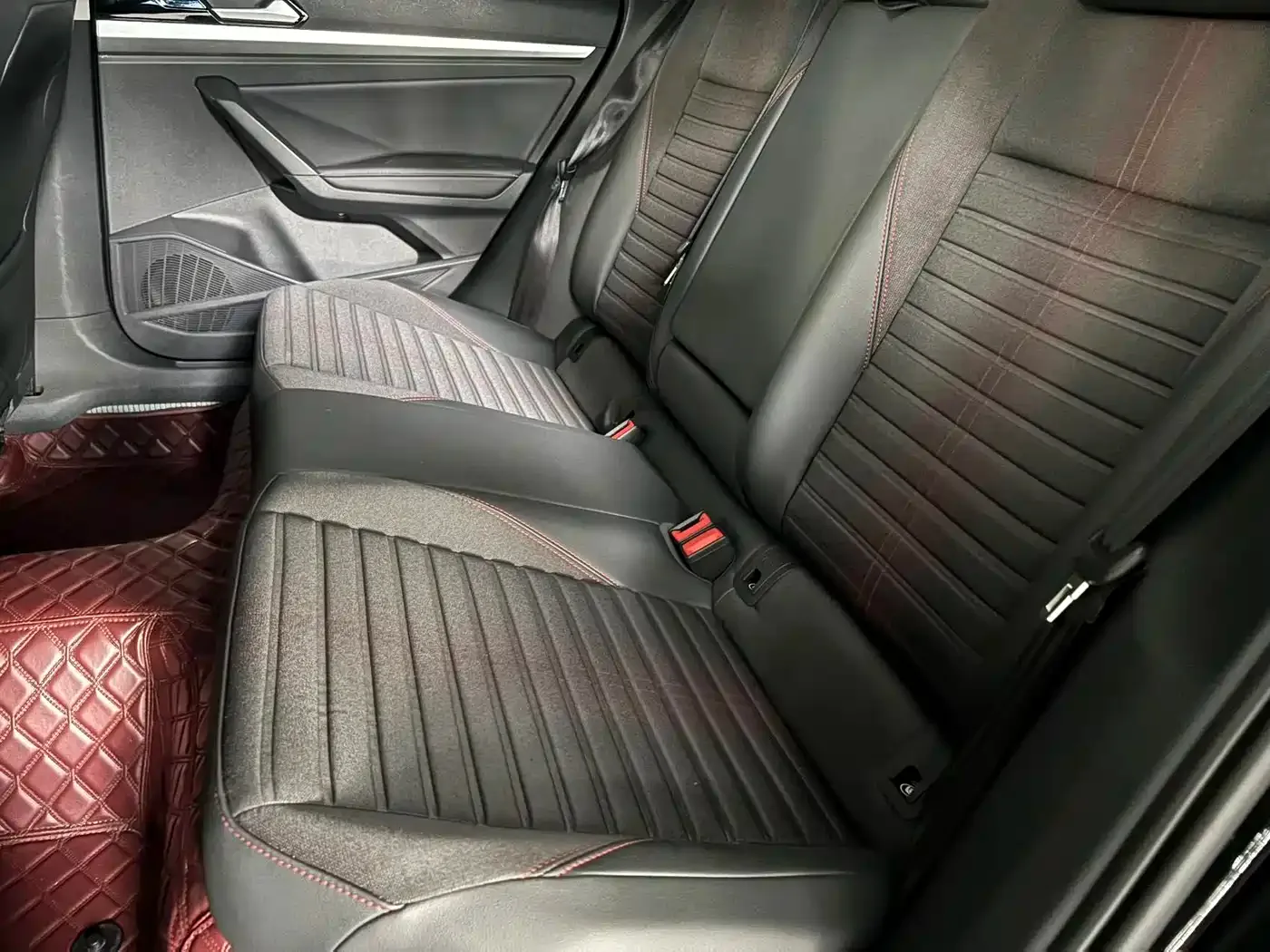 Volkswagen Lavida 2023 280TSI DSG Starlight Comfort Edition — Фото автомобиля 9