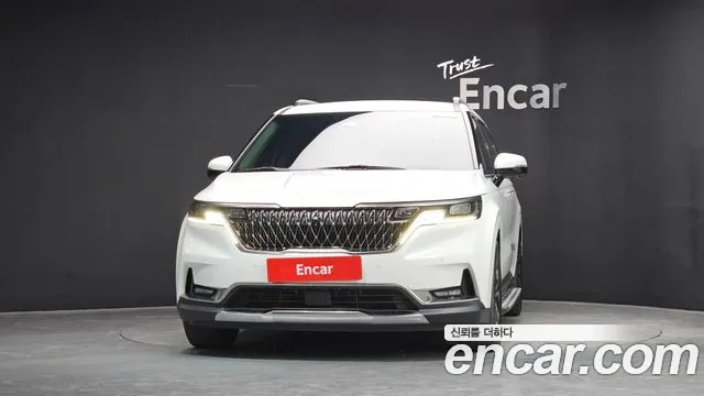 Kia Canival Carnival 4 поколение Бензин 7 мест Noblesse — Фото автомобиля 3