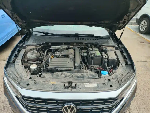 Volkswagen Passat — Фото автомобиля 19