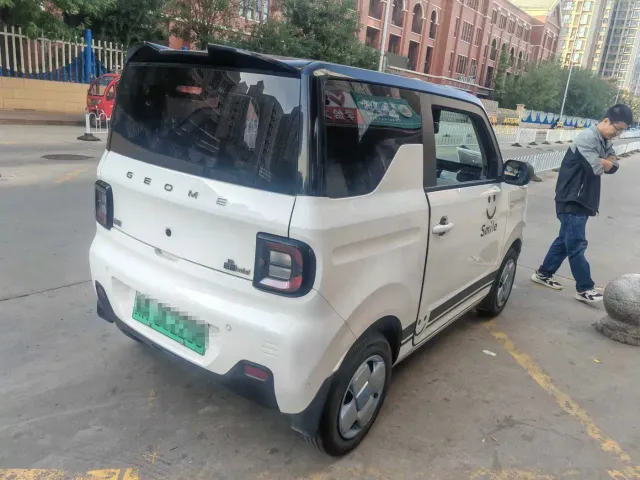 Geely Panda — Фото автомобиля 4