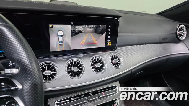 Mercedes-Benz CLS-Class — Фото автомобиля 16