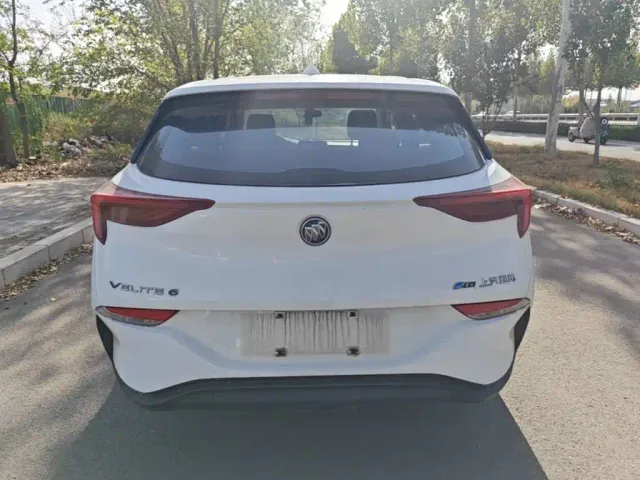 Buick Velite 6 — Фото автомобиля 5