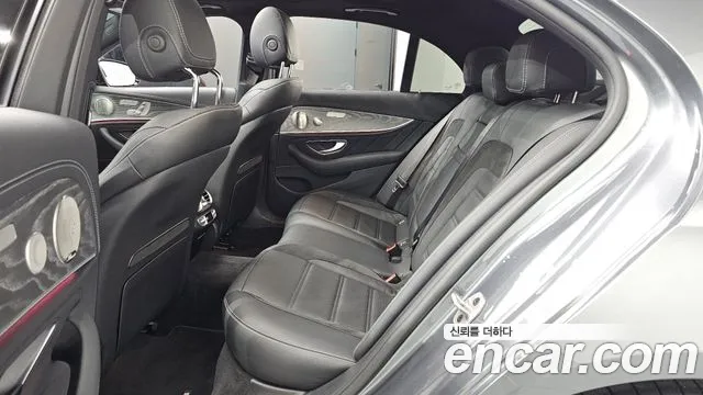 Mercedes-Benz E-Class W213 — Фото автомобиля 18