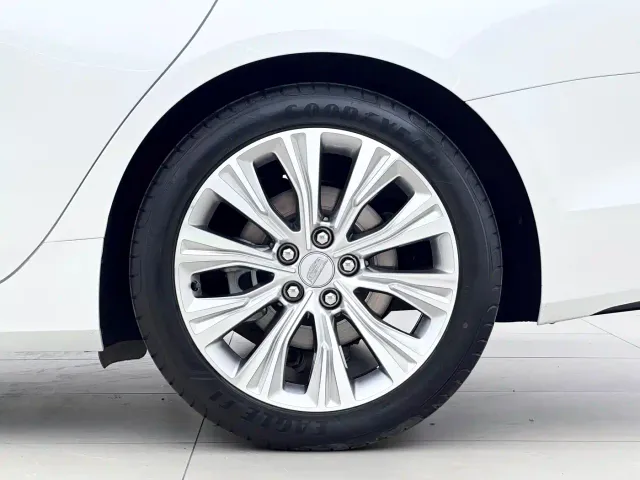 Cadillac CT6 — Фото автомобиля 12