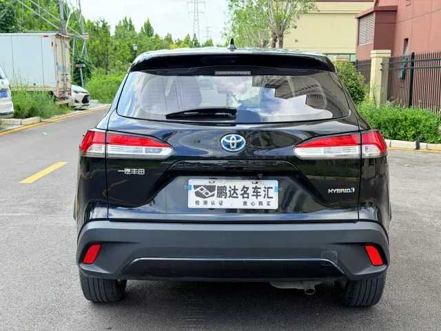 Toyota Corolla Cross — Фото автомобиля 8