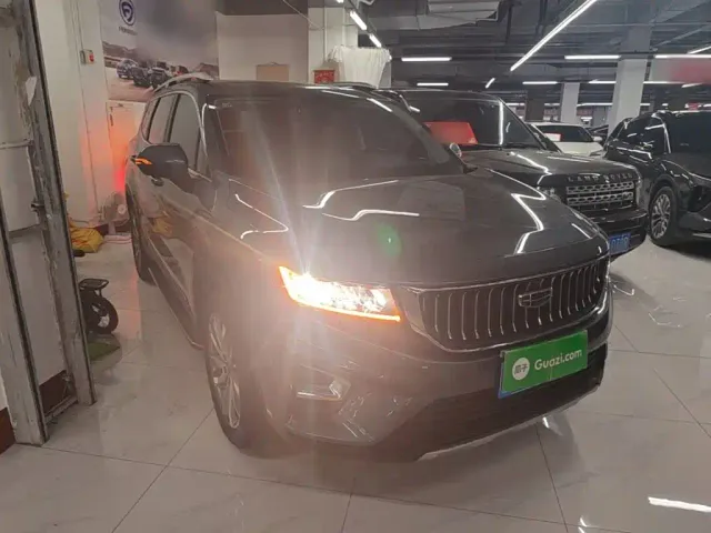 Geely Haoyue — Фото автомобиля 3