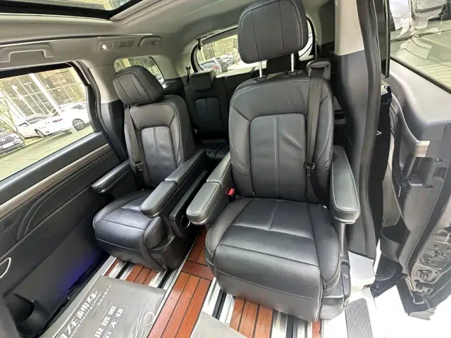 GAC Trumpchi M8 — Фото автомобиля 10