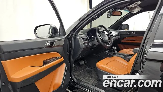 KG_Mobility_Ssangyong Rexton Новый Rexton Sport Khan Дизель 2.2 4WD — Фото автомобиля 10