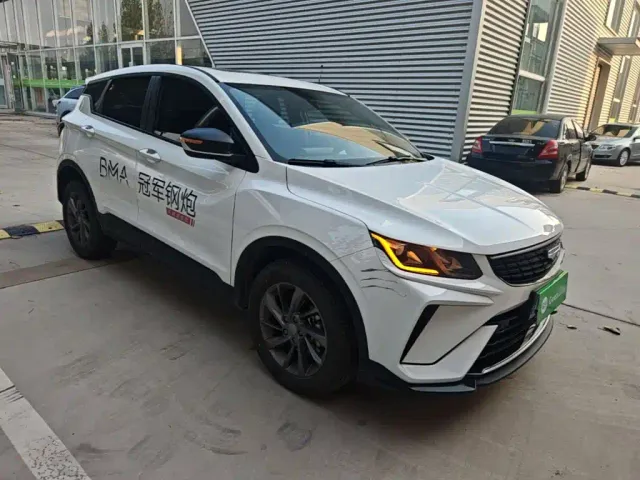 Geely Binyue — Фото автомобиля 3