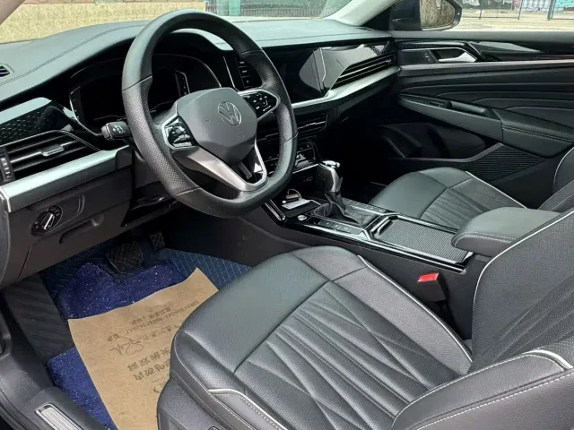 Volkswagen Passat — Фото автомобиля 6