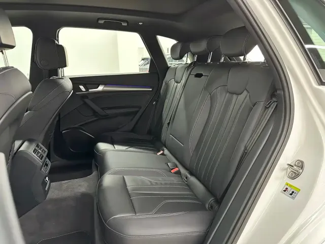 Audi Q5L — Фото автомобиля 12