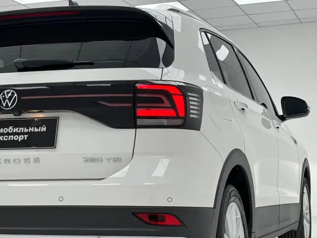 Volkswagen T-Cross — Фото автомобиля 15