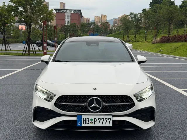 Mercedes-Benz A-Class — Фото автомобиля 2