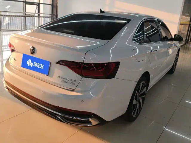Volkswagen Sagitar — Фото автомобиля 3