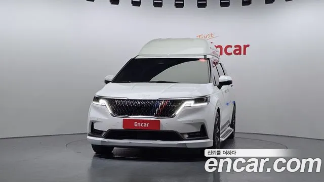 Kia Canival Carnival 4 поколение 9 мест Hi-Limousine — Фото автомобиля 3