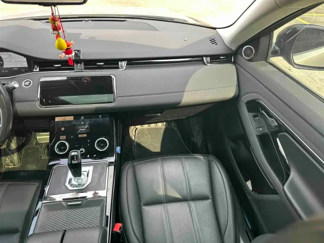 Land Rover Range Rover Evoque — Фото автомобиля 15