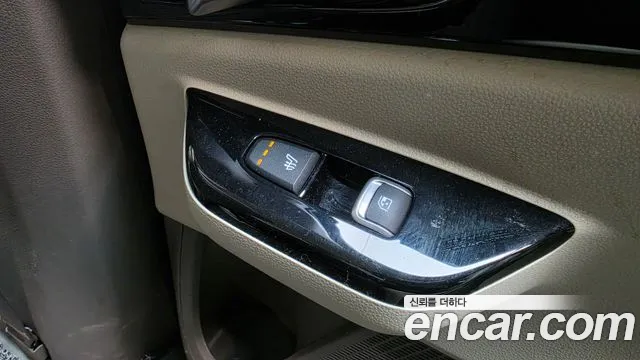 Kia Carnival 4th Gen — Фото автомобиля 30
