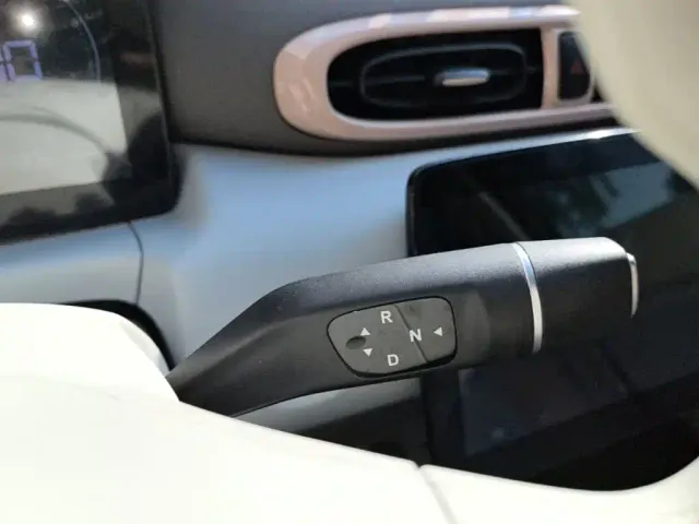 Leapmotor T03 — Фото автомобиля 13