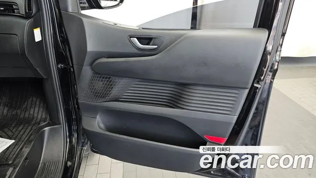 Hyundai Staria — Фото автомобиля 29