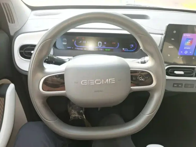 Geely Panda — Фото автомобиля 10