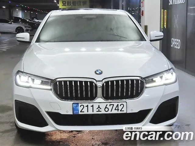 BMW 5 Series G30 — Фото автомобиля 2