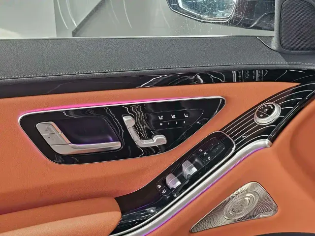 Mercedes-Benz S-Class — Фото автомобиля 6