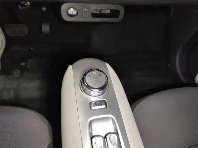 Changan Lumin — Фото автомобиля 13