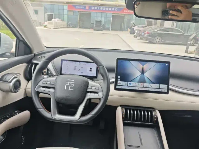 BYD Yuan PLUS — Фото автомобиля 6
