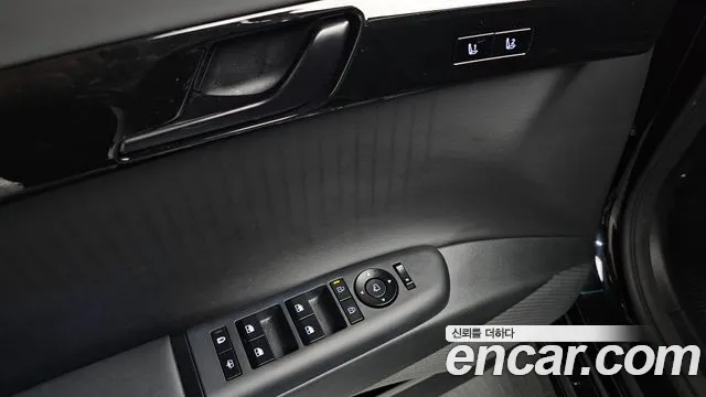Hyundai Grandeur GN7 — Фото автомобиля 24