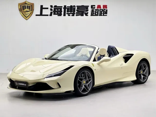 Фотография автомобиля — Ferrari F8