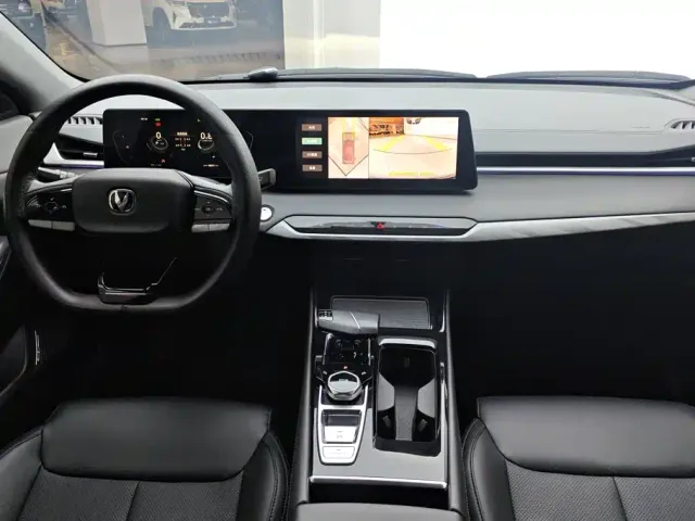Changan Raeton Plus — Фото автомобиля 12