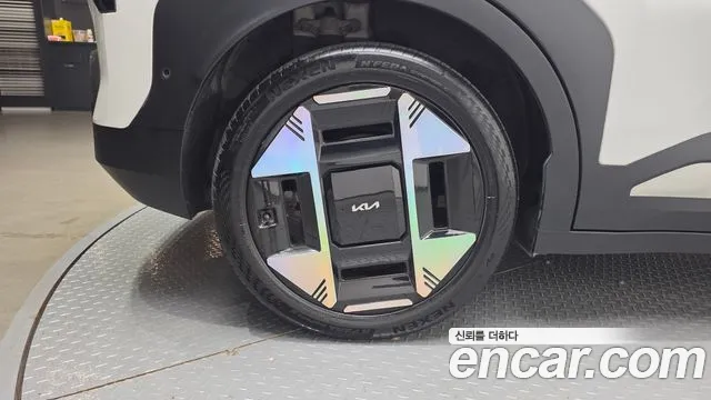 Kia EV3 — Фото автомобиля 5