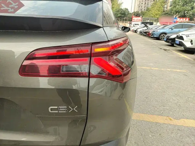 Citroen C5 X — Фото автомобиля 7