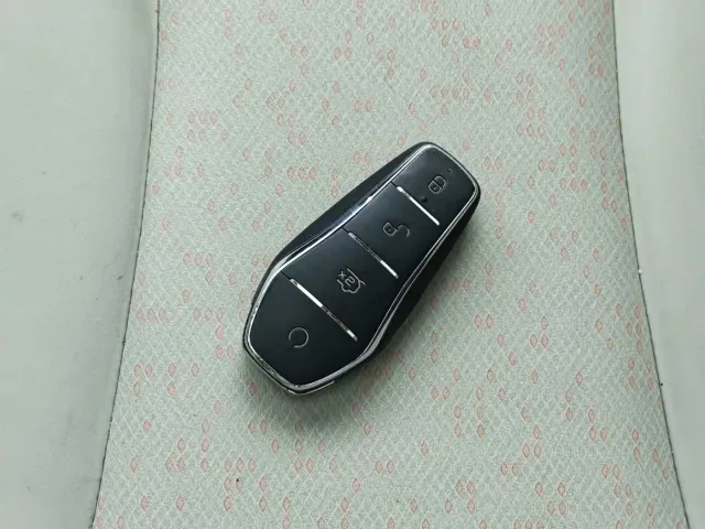BYD Dolphin — Фото автомобиля 14