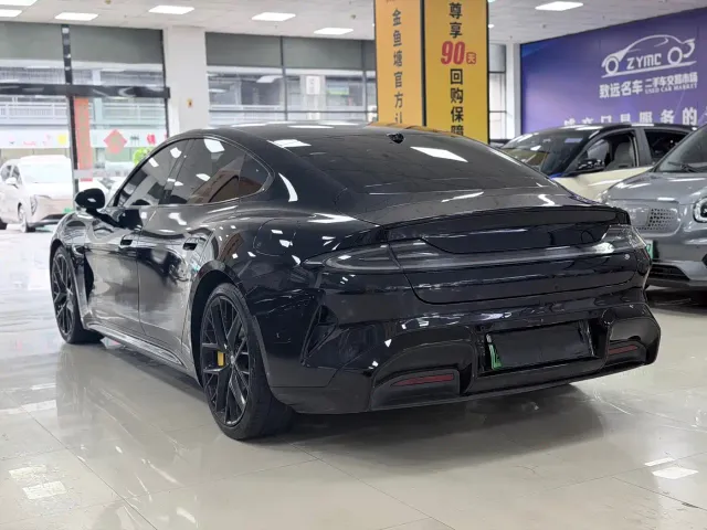 Xiaomi SU7 — Фото автомобиля 6