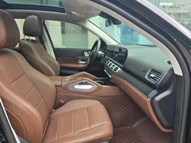 Mercedes-Benz GLE-Class — Фото автомобиля 17