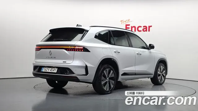 Renault-KoreaSamsung Grand Koleos Grand Koleos — Фото автомобиля 2