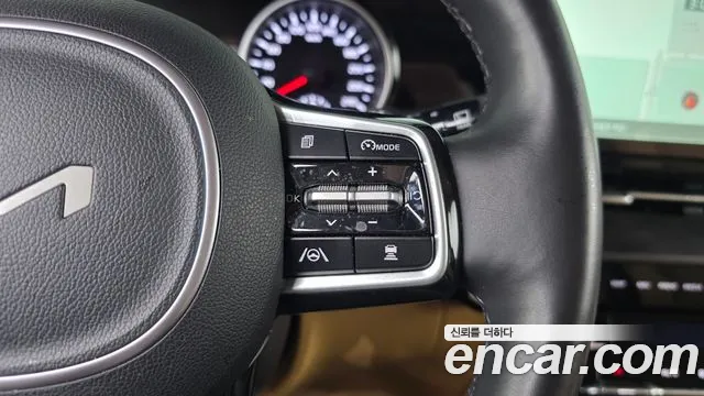 Kia Carnival 4th Gen — Фото автомобиля 21